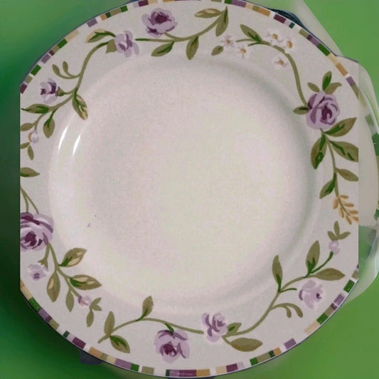 Vintage Laura Ashley Grapefields Lifestyles Dinner plates - set of 2